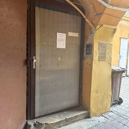 Lägenhet C Private In Center In *